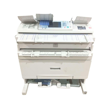 Plotter Formato Ancho Marca Lanier LW426 Pasando Copia (Usado)